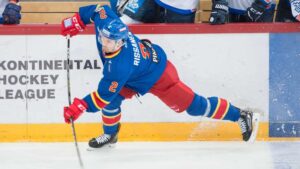 De värvar från KHL: ”Är en riktigt tuff back att möta ”