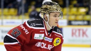 Platsade inte i Karlskrona – nu skriver svensken KHL-kontrakt