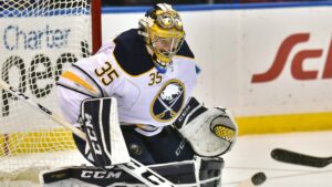 Ullmark kallas upp efter succén i AHL – Lehner skadad?