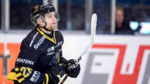 Veteranen får inte förlängt – lämnar AIK