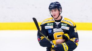 SHL-meriterade backen stannar i Danmark