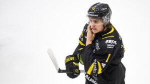 Västerås lånar ut centertalang till Hockeyettan