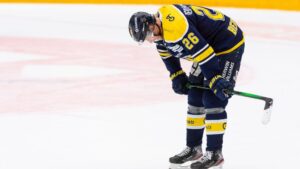 HV71 klara för kval – efter kollapsen