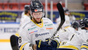 Tungt besked för HV71 – backen blir borta länge