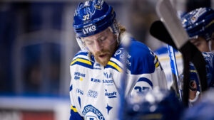 Petter Granberg ersätter Anton Lindholm i Tre Kronor