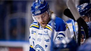 Anton Lindholm förklarar – därför saknas han i Tre Kronor