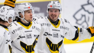 VIK Hockey vann och kvitterade mot Björklöven