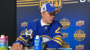 Anton Wahlberg vald av Buffalo Sabres i NHL-draften