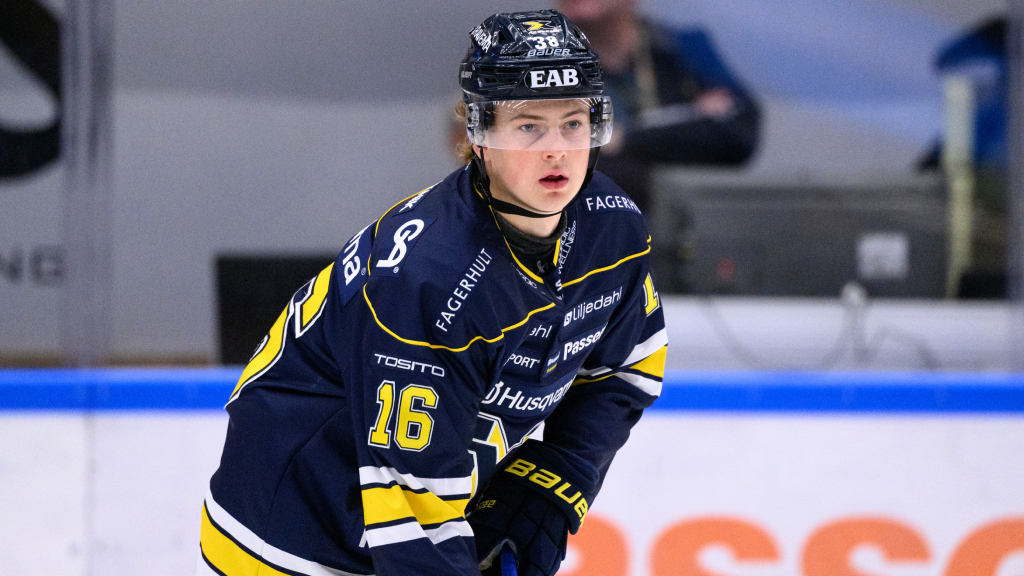 Axel Landén skriver A-lagskontrakt med HV71