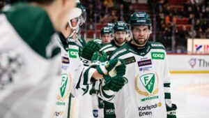 Henrik Björklund gjorde två mål när Färjestad vann mot Brynäs