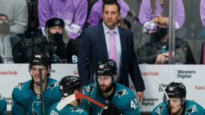 Bob Boughner får sparken av San Jose Sharks