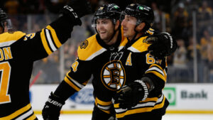 Brad Marchands show – Boston Bruins kvitterar serien