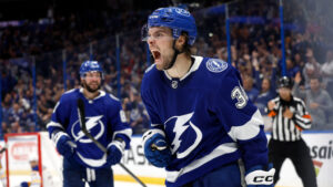 Brandon Hagel skriver långtidskontrakt med Tampa Bay Lightning