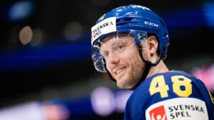 Carl Klingberg får priset som VM:s bästa svensk