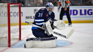 Uppgifter: Winnipeg Jets kan trejda Connor Hellebuyck