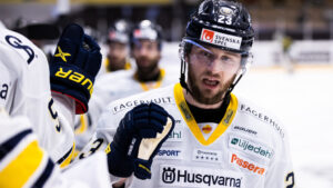 Daniel Norbe lämnar HV71 – klar för Södertälje