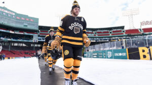 Vändningen: David Pastrnak och Boston Bruins närmar sig varandra