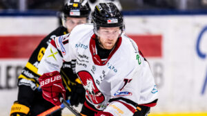 Elliot Lorraine flyttar till norska Comet Halden