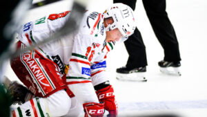 Emil Oksanen skadad – träffades av puck på träning