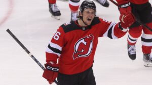 Erik Haula förlänger kontraktet med New Jersey Devils