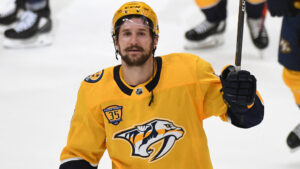 Nashville inleder nya förhandlingar med Filip Forsberg