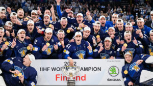 Finland tar historiskt VM-guld – besegrar Kanada i finalen