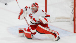 Frederik Andersen stannar i Carolina Hurricanes