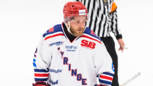 Fredrik Hansson skriver på för Glimma HK i Division 3