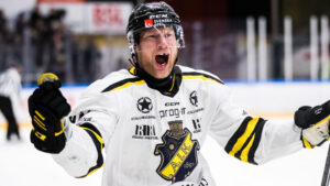 AIK vann med 3-2 borta mot Almtuna