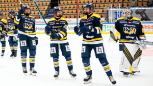 HV 71 avgjorde tät match mot Luleå i tredje perioden