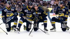 HV71 krossade Björklöven i första finalmatchen