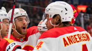 Noah Hanifin kan få lämna Calgary Flames