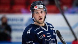 Henrik Björklund matchhjälte när BIK Karlskoga vann mot Almtuna