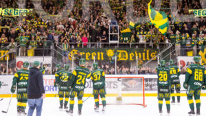 Björklöven vann – efter Nicholas Schilkeys hattrick