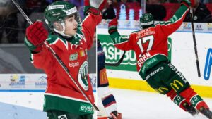 Isac Borns galna succé – satte första och andra SHL-målet