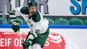 Färjestads Jack Berglund, född 2006 går mot A-lagsdebut