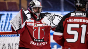 Jhonas Enroth förlänger med Örebro