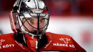 Jhonas Enroth prisas med Honken Trophy