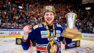 Joel Persson är årets back i SHL