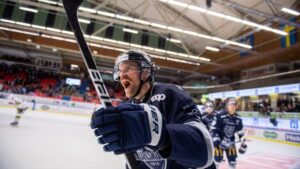 Bik Karlskoga vann mot Modo Hockey hemma – avgjorde i förlängningen