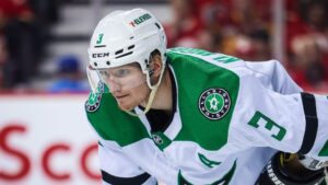 Klingberg lämnade matchen för födelsen av sitt barn