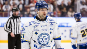 John Quenneville klar för Lugano