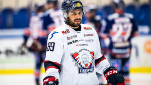 Uppgifter: Josh Ho-Sang skriver nytt KHL-kontrakt