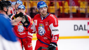 Glädjebeskedet: Jiri Smejkal spelar SHL-premiären