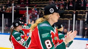 Karin Svedberg slutar och Annelie Zander tar paus från hockeyn