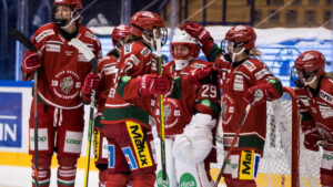 Kaitlyn Tougas tvåmålsskytt för Modo i segern mot Leksand