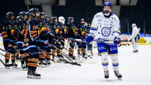 Alexis Mauermann och Brette Pettet heta när Djurgården slog Leksand