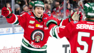 Linus Nässén förlänger med Frölunda