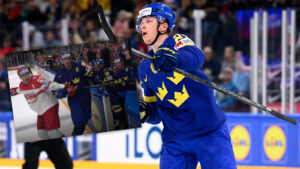 HOCKEY-VM: Lucas Raymond hjälte – efter märkliga utvisningen