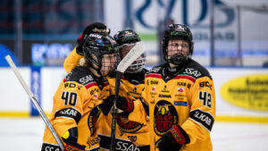 Luleå ryckte i sista perioden och vann mot Djurgården